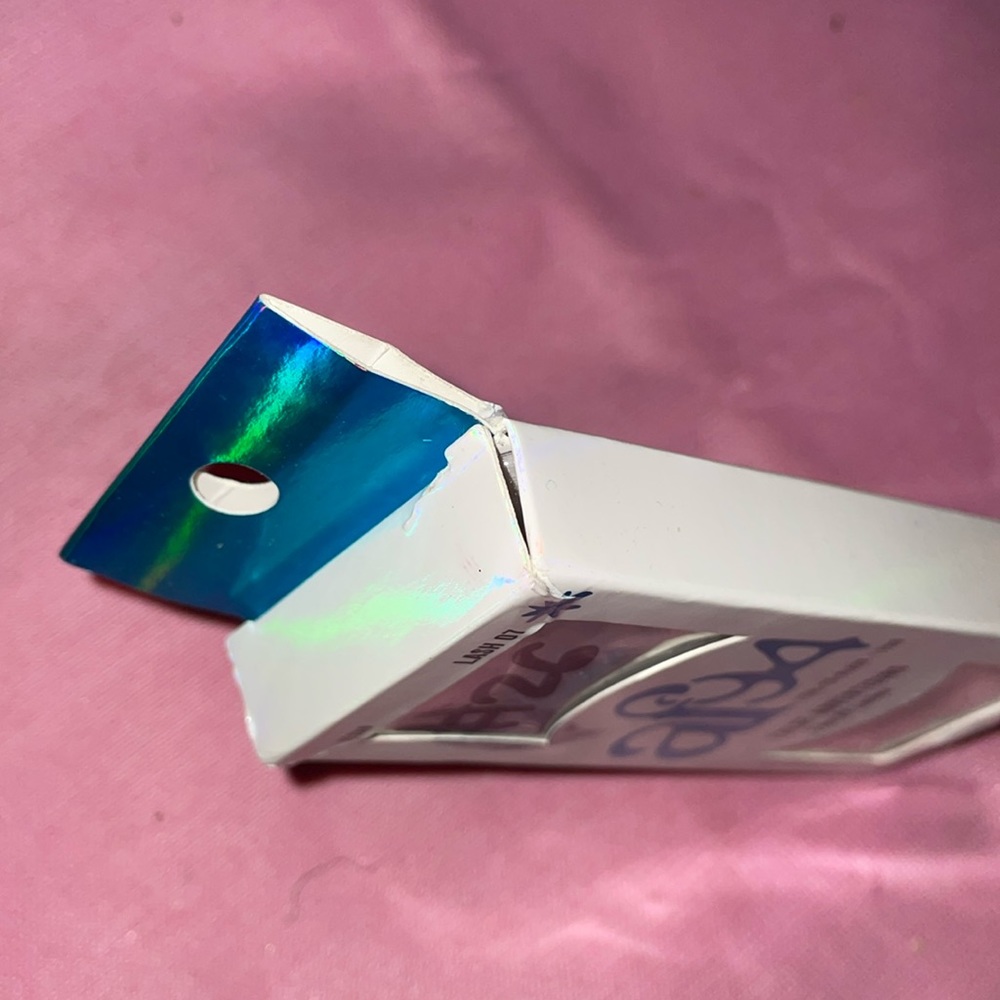 False Eye Lashes - Picture 3 of 4